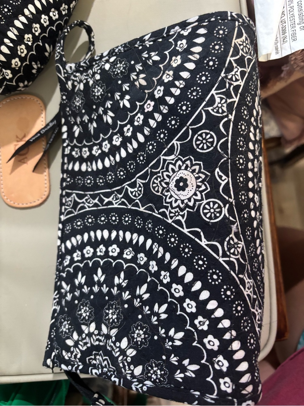 Vera Bradley Black and White Mandala Wristlet